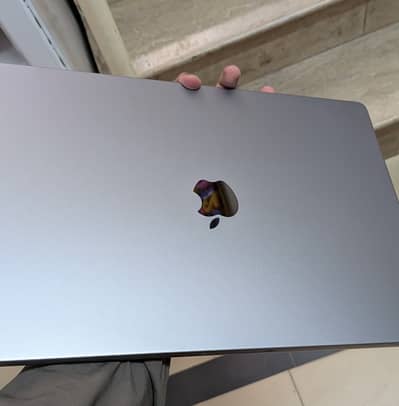 MacBook Pro M1 16”