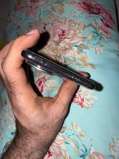 Vivo V50
