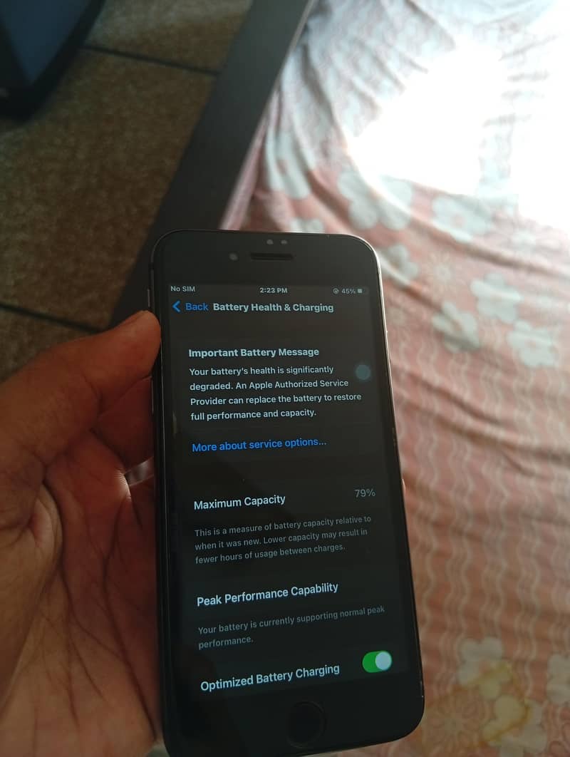 Apple iPhone 8 4