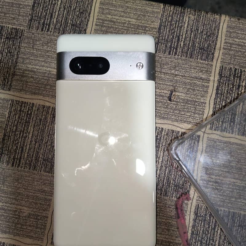 Google Pixel 7 0