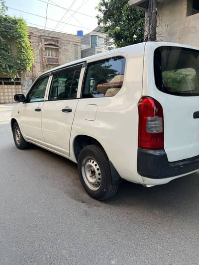 Toyota Probox 2012