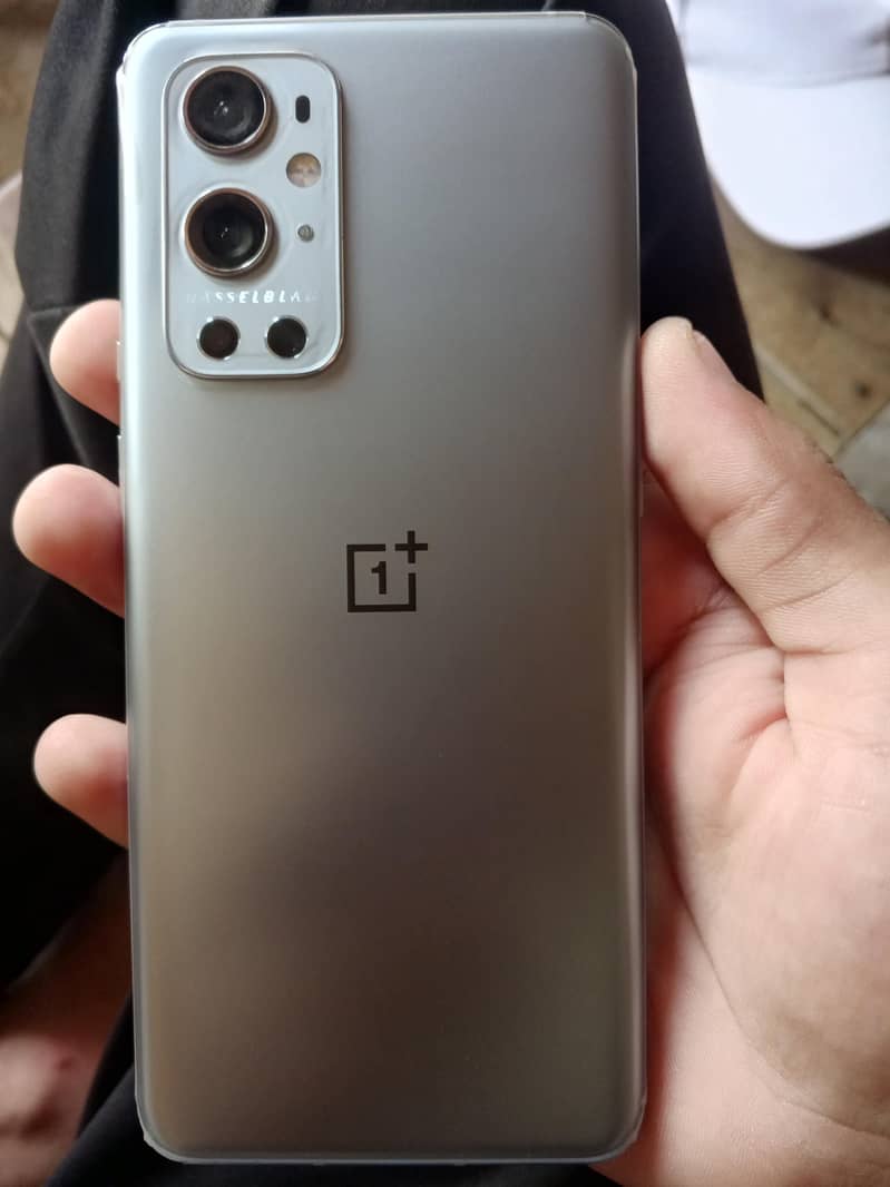 One Plus 9 Pro 1
