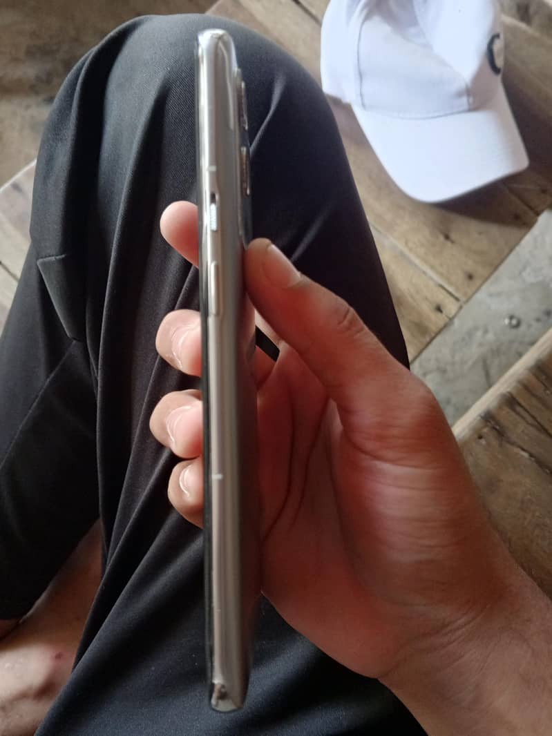 One Plus 9 Pro 3