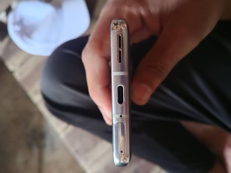 One Plus 9 Pro 4