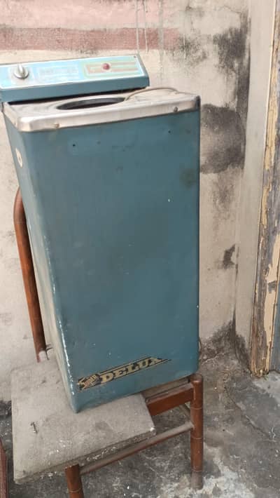 Washing machine dryer , urgent sale