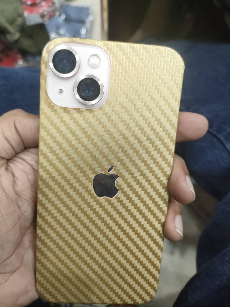 Apple iPhone 13 0