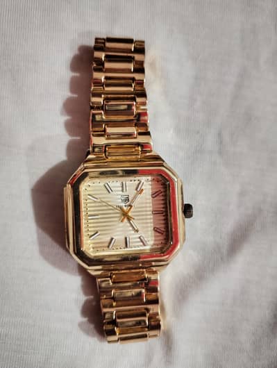 true worth golden chain watch