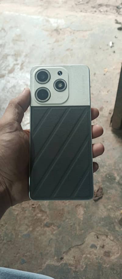 Tecno Spark 10 Pro
