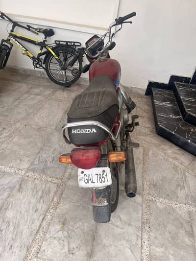 Honda Cd70 for sale