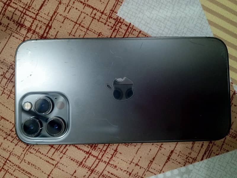 Apple iPhone 12 Pro Max 3