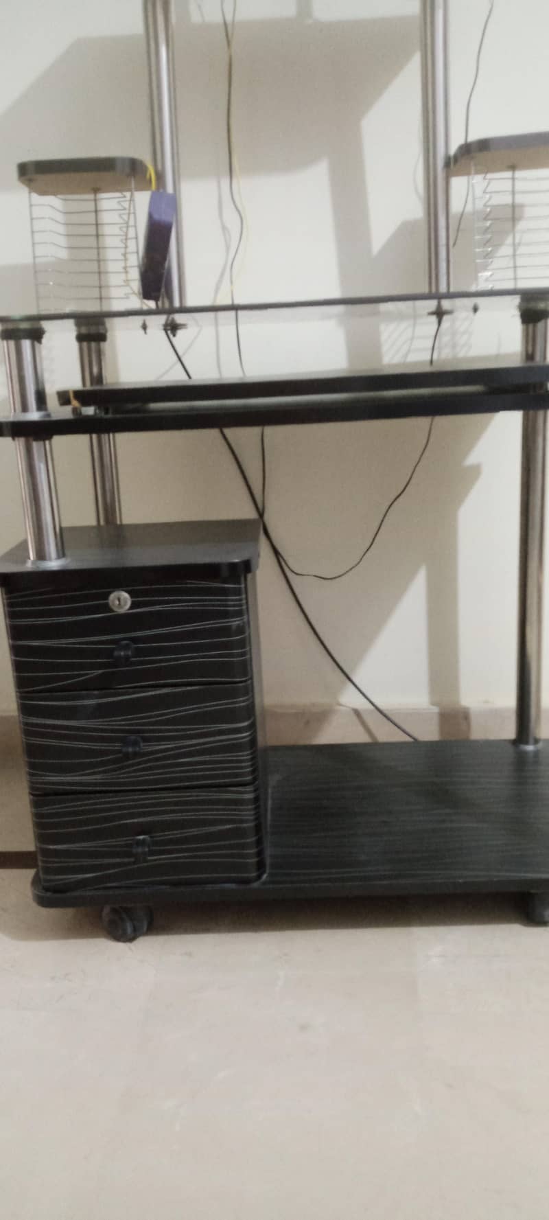 Computer Trolley 1
