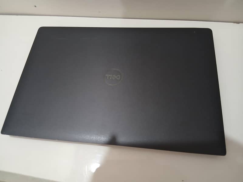 Dell Percision 5530 0