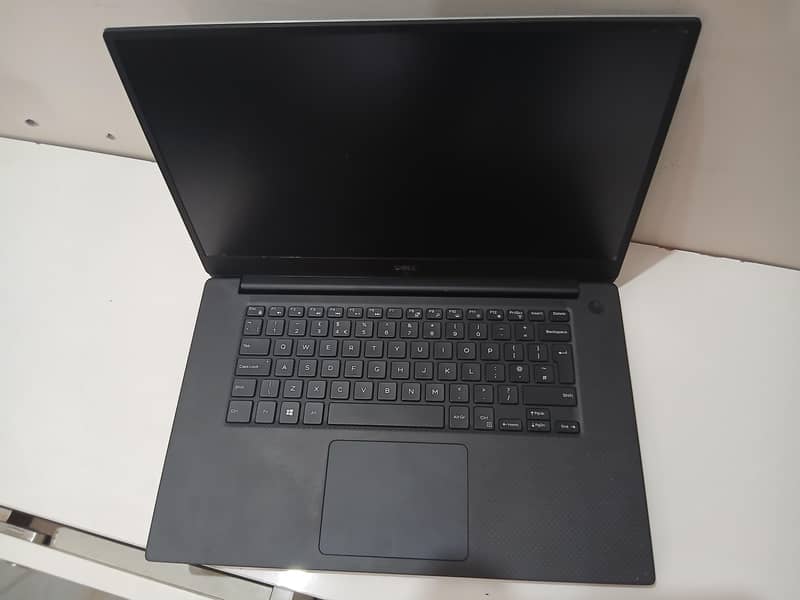 Dell Percision 5530 2