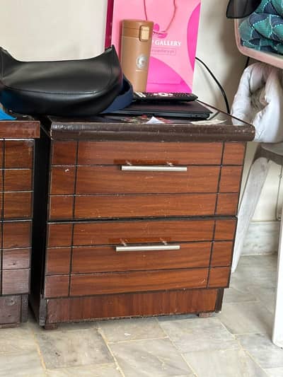 king bed plus single bed with both mattresses cupboard
