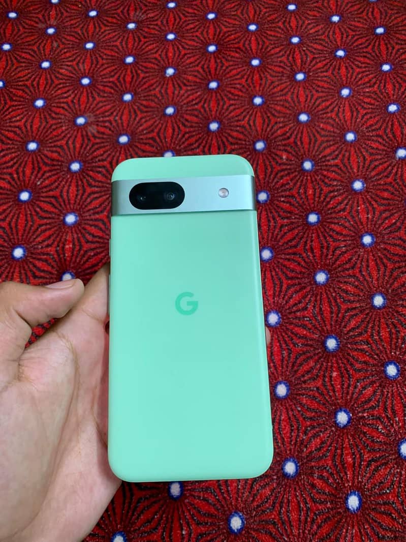 Google Pixel 8a 3