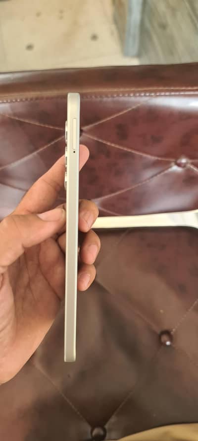Vivo Y28