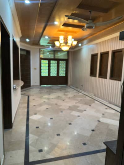 10 Marla upper portion available for rent in bahria town phase 4 reasonable rent
