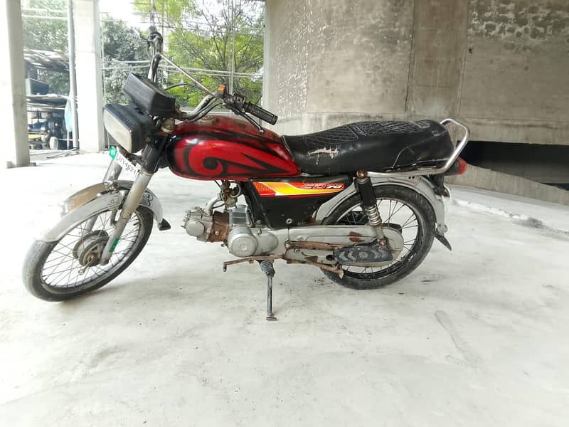 Honda CD 70 3