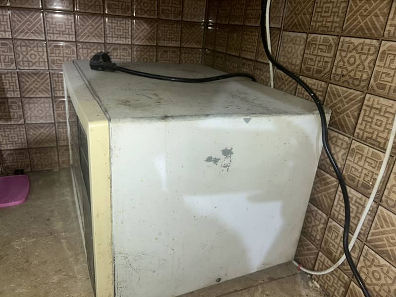 Microwave 1