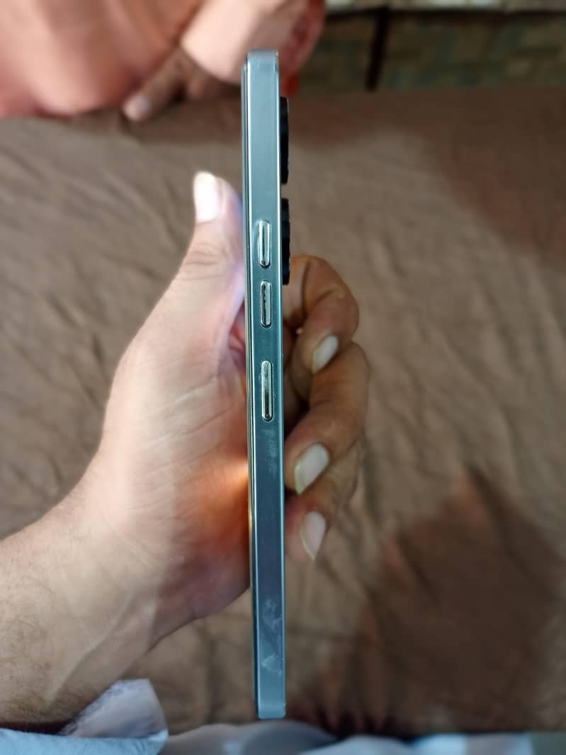 Tecno CAMON 20 2
