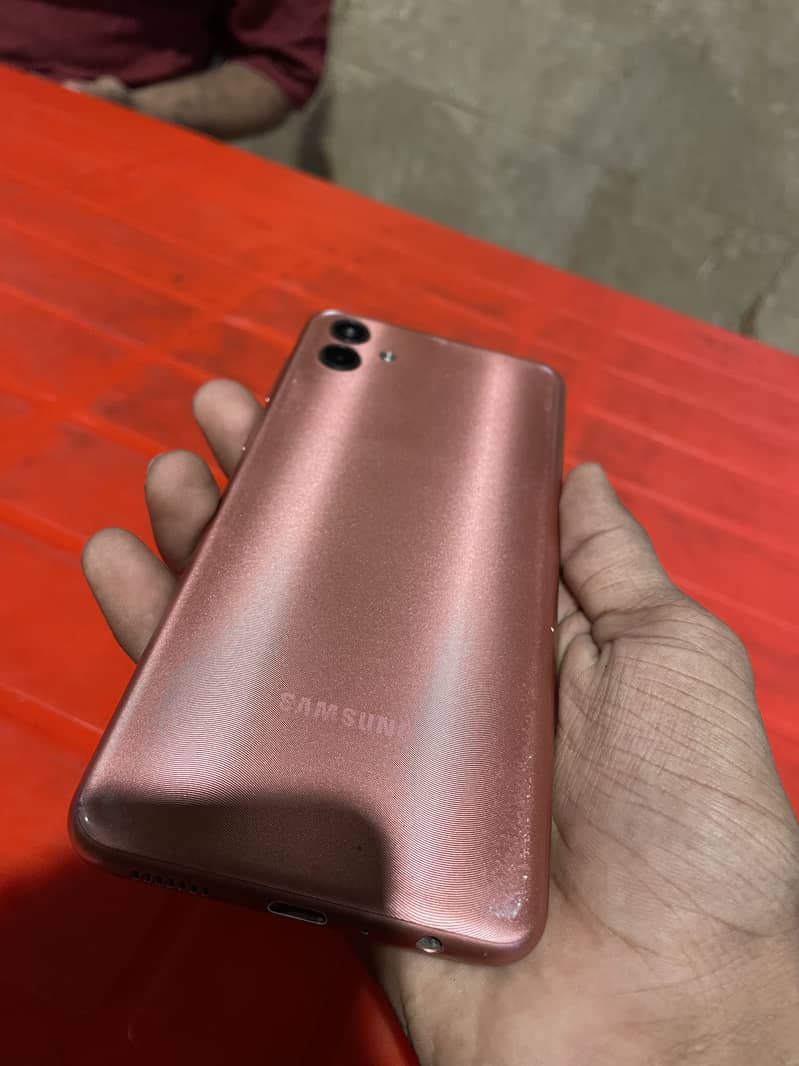 Samsung with box 5