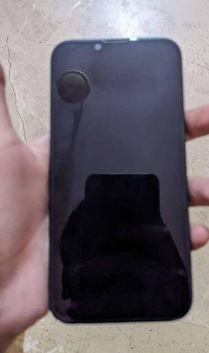 Apple iPhone 14 2