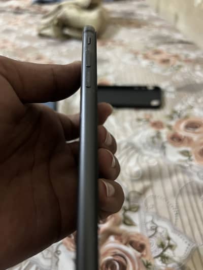 Apple iPhone 8