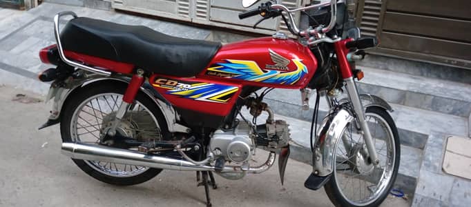 Honda cd 70 for sale in genuine and lush condition