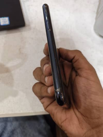 Apple iPhone 11 Pro