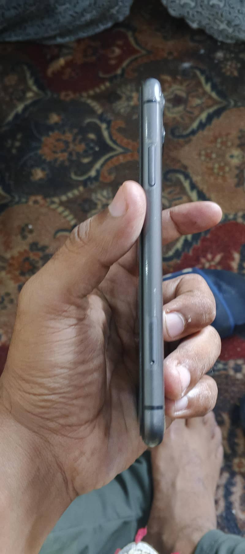 Apple iPhone 11 3