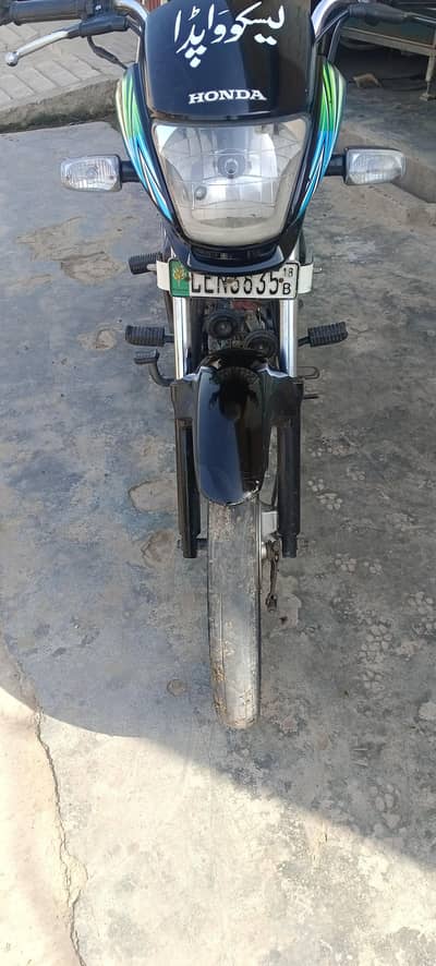 Honda pirdar 100 cc model 18 19 location Lahore green town