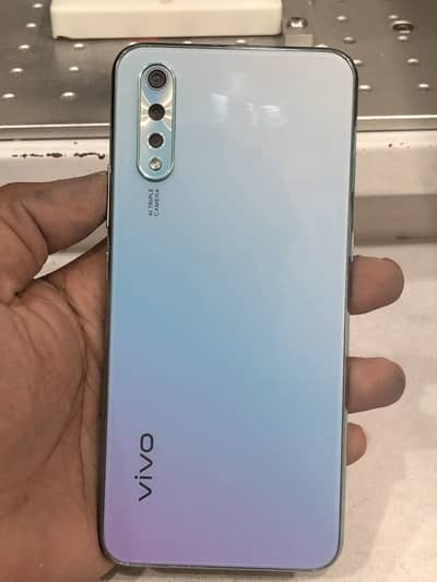 Vivo S1