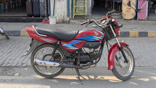 Honda Pridor 100cc Red Color Good Condition