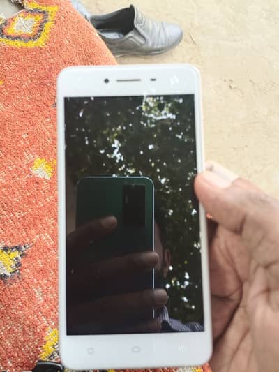 Oppo A37f for sale