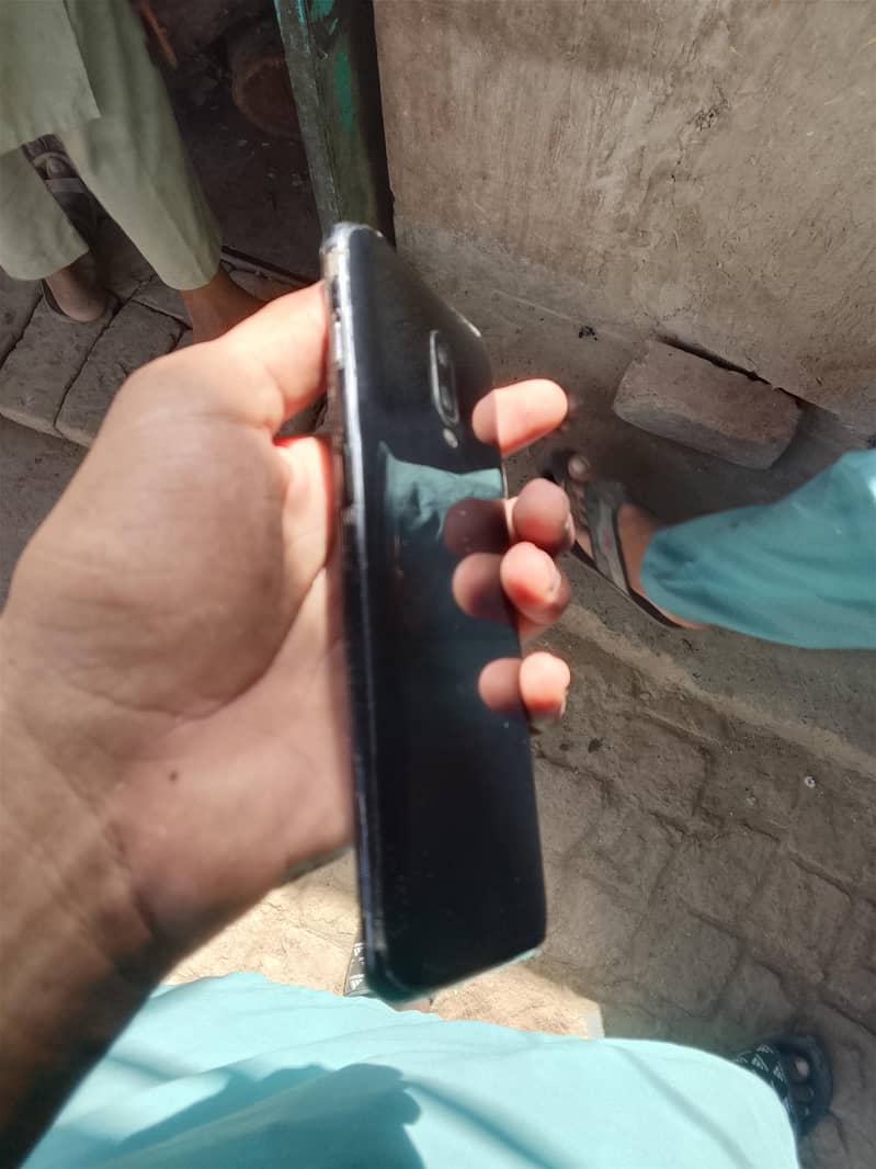 One Plus 6T 1