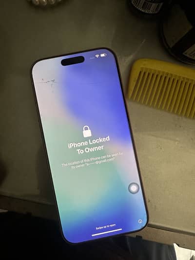 iPhone 17 Pro Max iCloud Locked