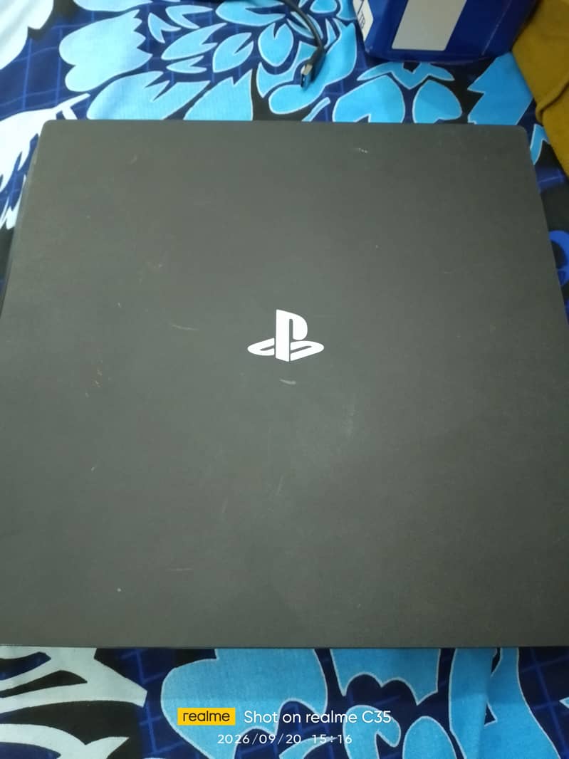 PS4 Pro 2TB with 2 controllers 6