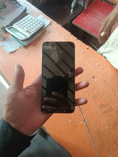 Samsung Mobile J6