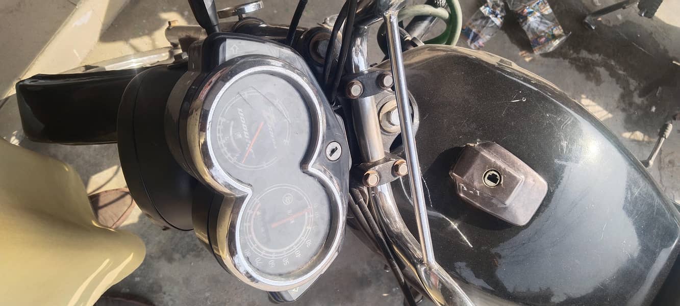 Yamaha junoon 0