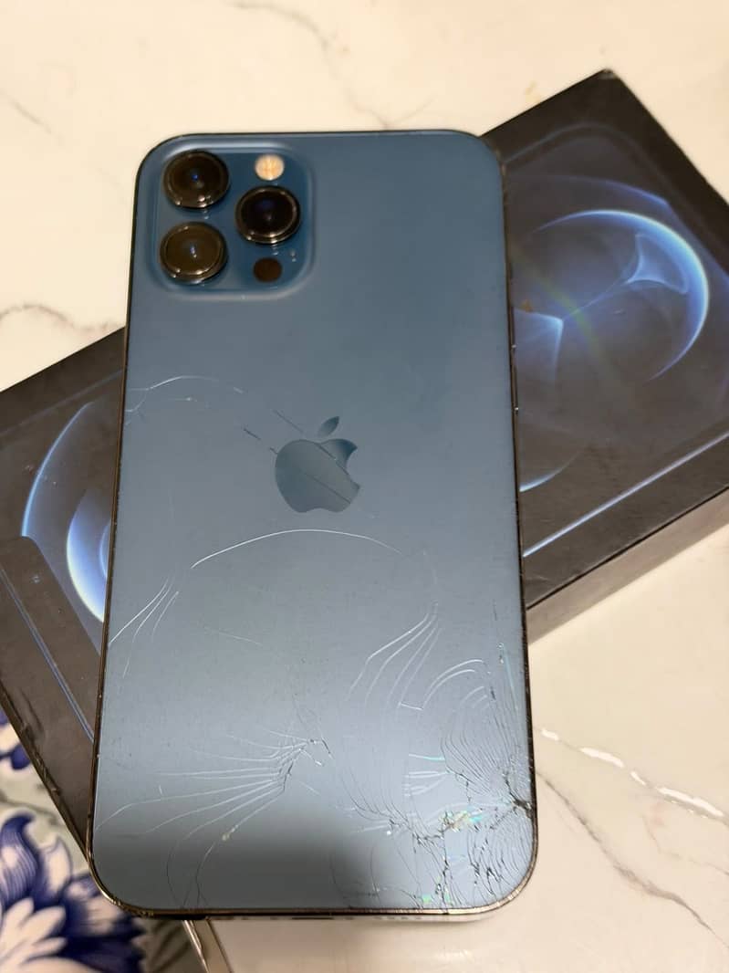 Apple iPhone 12 Pro Max 2