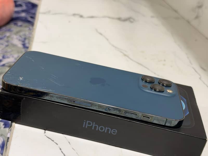 Apple iPhone 12 Pro Max 5