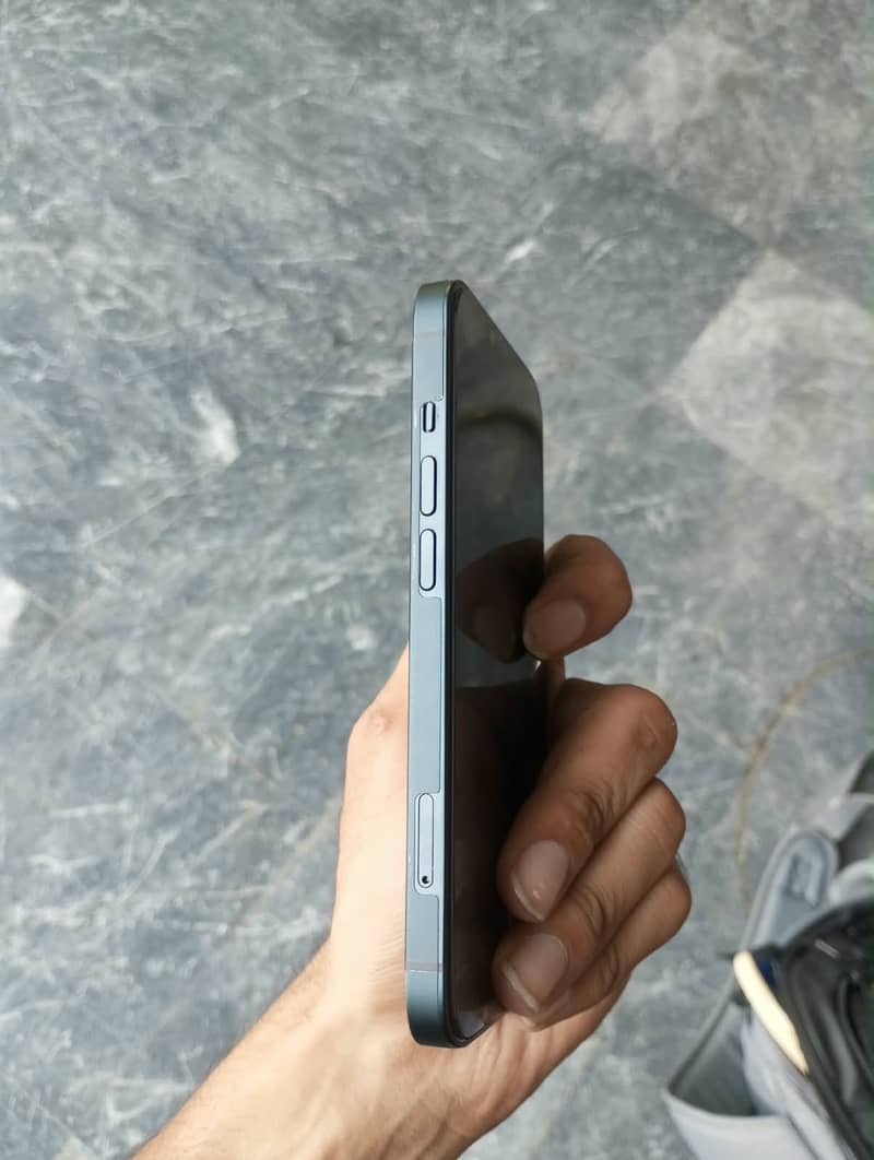 Apple iPhone 14 1