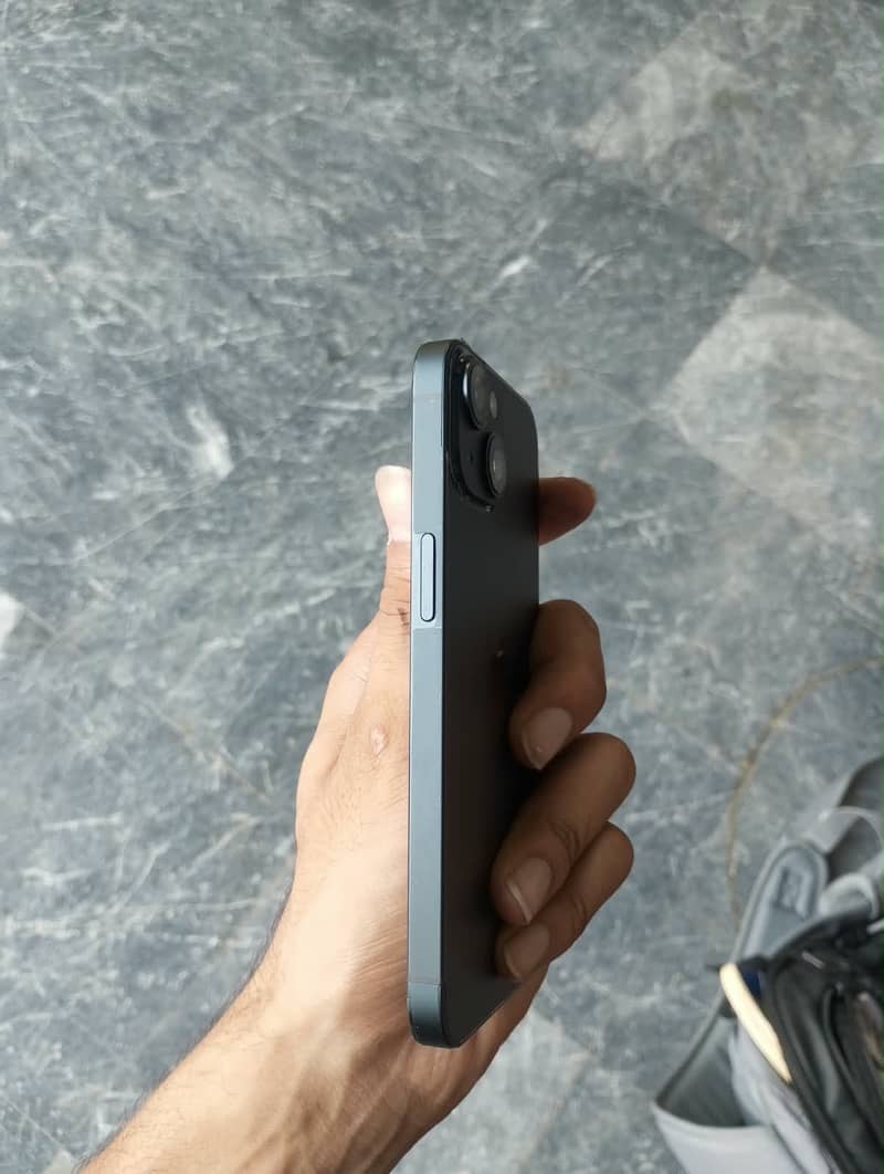 Apple iPhone 14 2