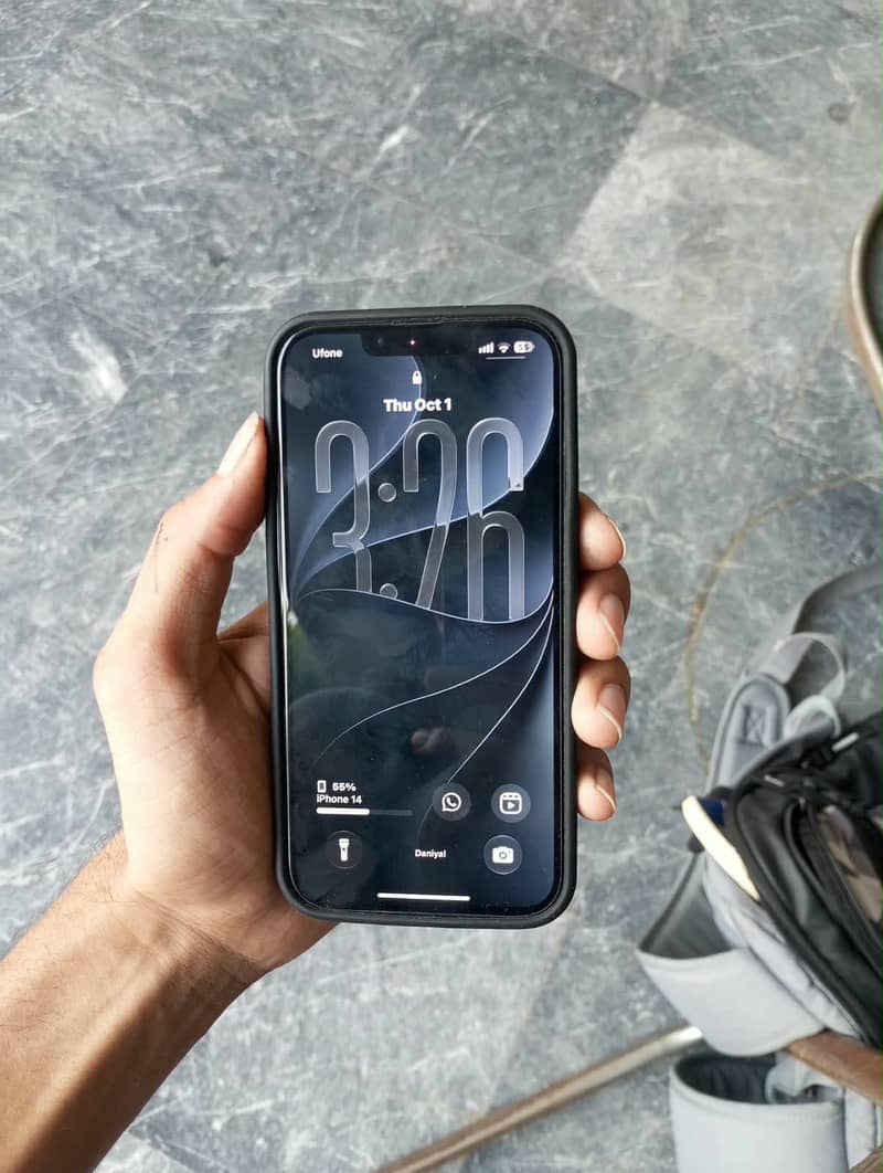 Apple iPhone 14 4