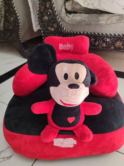 Baby training seat , sitting training seat