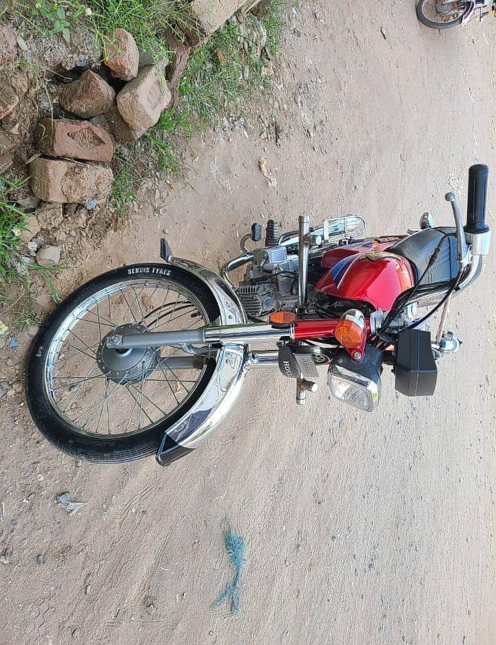 ہونڈا سی ڈی 70 بھائی جان 0