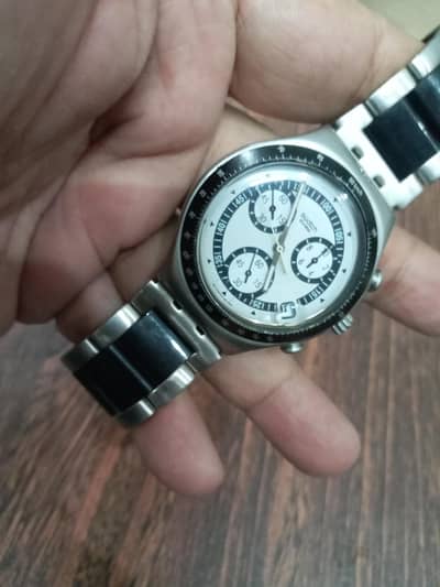 Swatch v8 choronograph