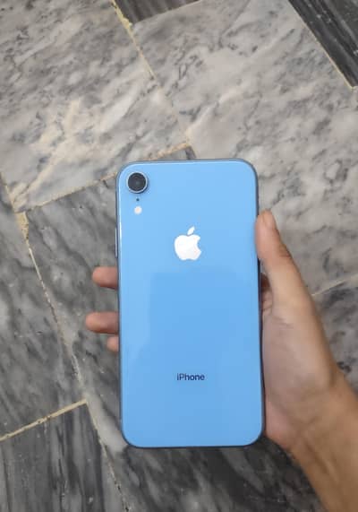 Apple iPhone XR