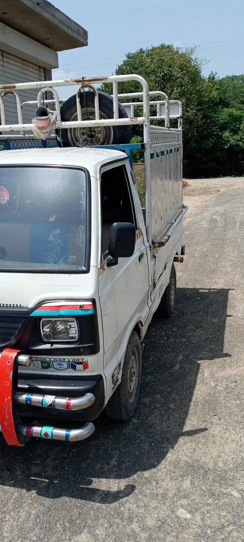 Suzuki Bolan 2017 0