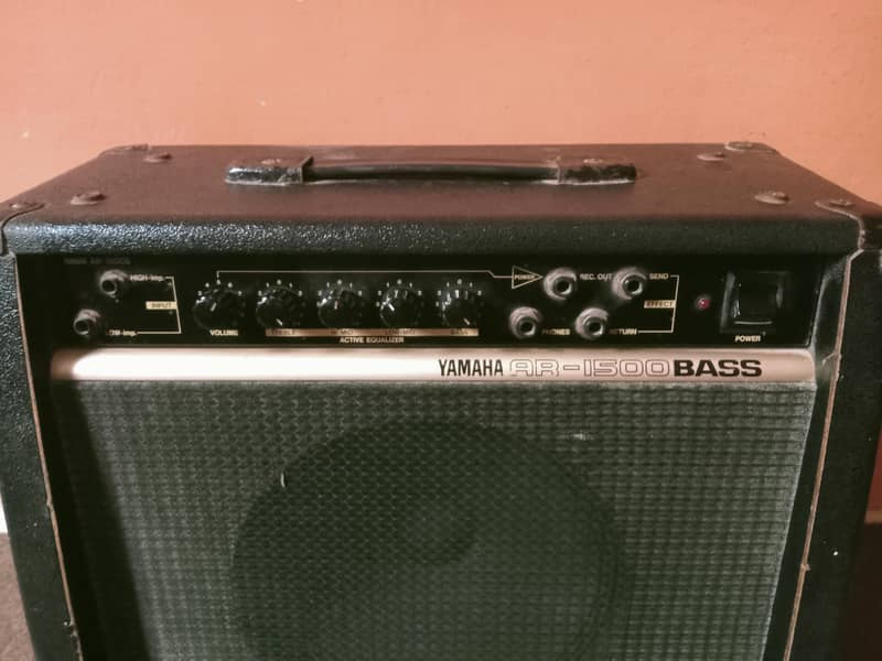 Yamaha emp 1